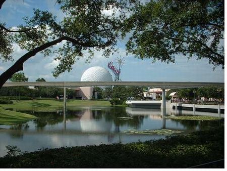 Epcot photo, from ThemeParkInsider.com